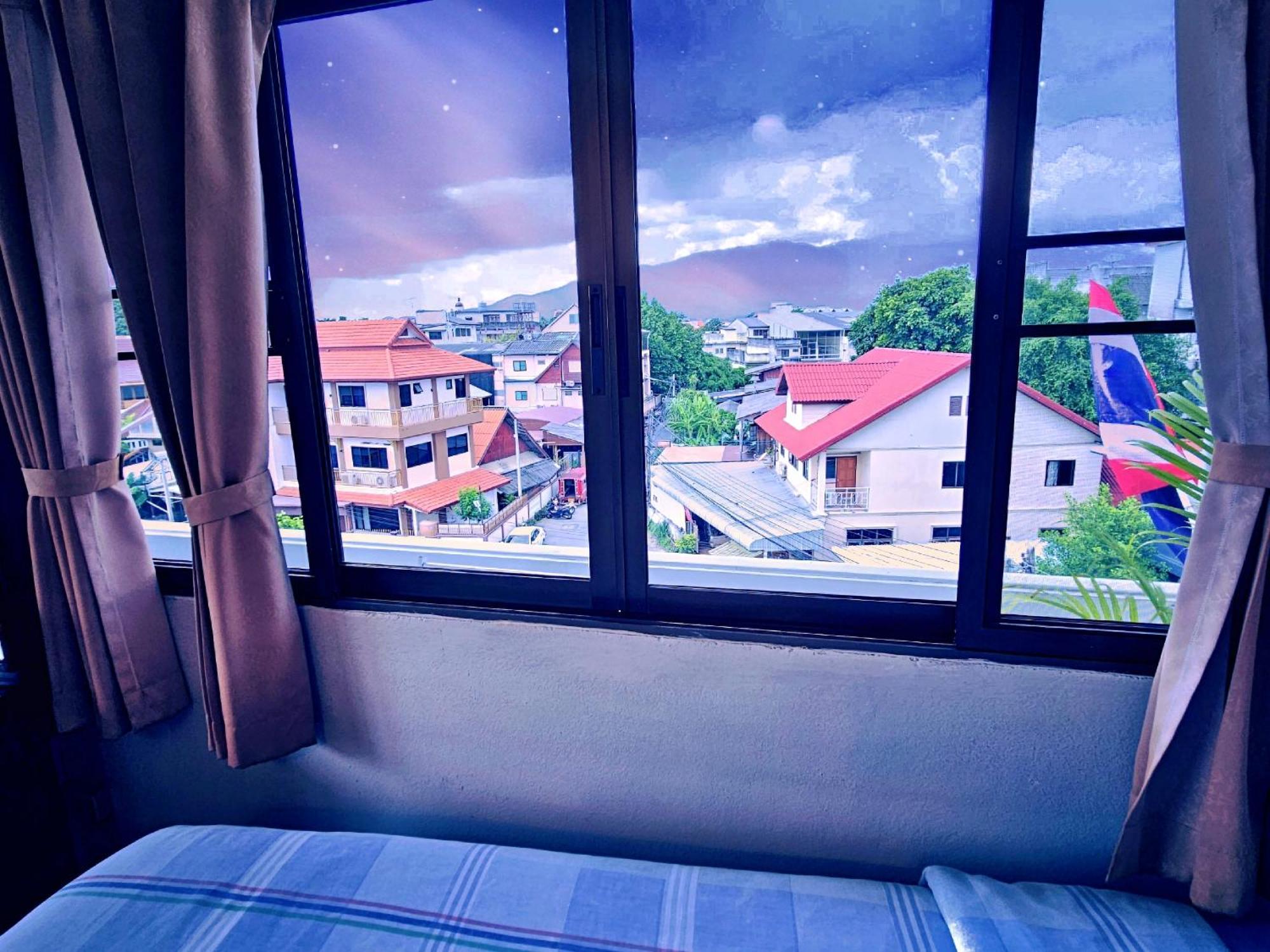Bed&Terrace Guesthouse Chiang Mai Eksteriør billede